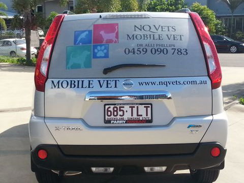 NQ Vets Mobile - Vet Melbourne 1